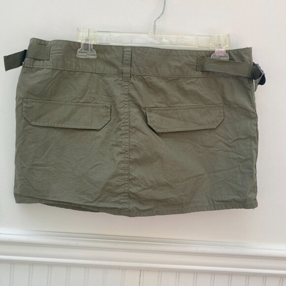 H&M Cargo mini Skirt size Medium Green - Picture 8 of 8